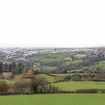 Ingleside Nyaraló *